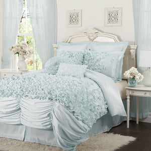 Lucia Comforter Set