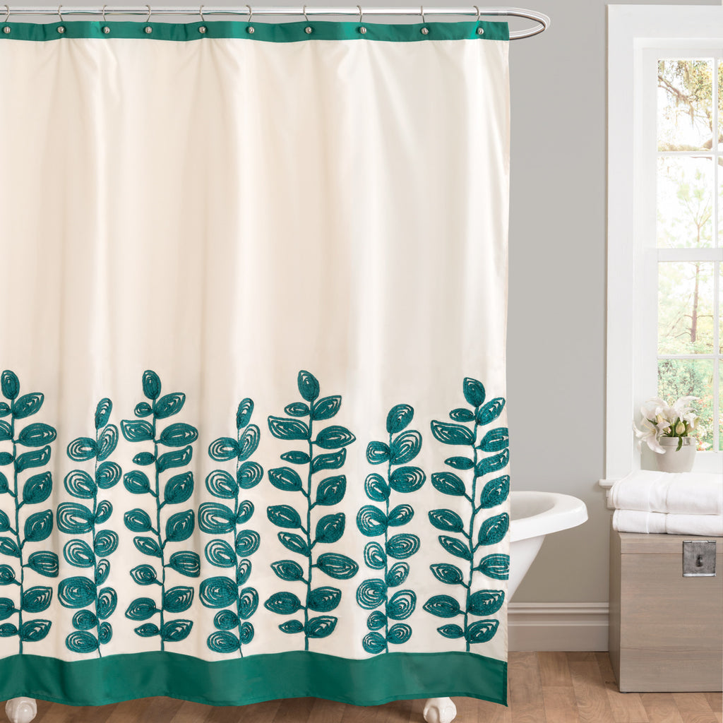 Vineyard Allure Shower Curtain